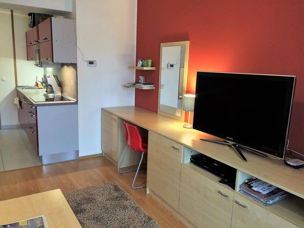 Horsky Apartman Razula Velké Karlovice Exteriör bild